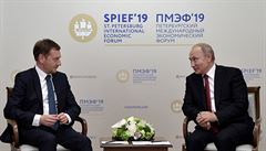 Saský premiér Michael Kretschmer na setkání s Vladimirem Putinem v Petrohrad.