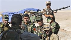 Kurdské oddíly pemerg zahájily ofenzivu proti radikálm z Islámského státu.