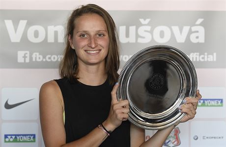 Markéta Vondrouová pedstavuje talí pro finalistku French Open.