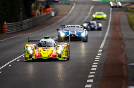 Ve francouzském Le Mans se o tomto víkendu koná slavná tyiadvacetihodinovka