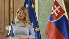 Nová slovenská prezidentka Zuzana aputová pevzala Prezidentský palác po své...