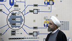 Íránský prezident Hassan Rúhání v roce 2015 na návštěvě jaderné elektrárny v... | na serveru Lidovky.cz | aktuální zprávy