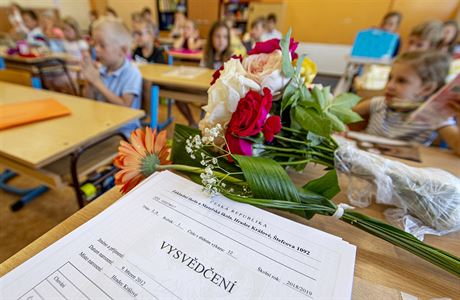Děti čeká vysvědčení a pololetní prázdniny, někde na ně naváže týden volna