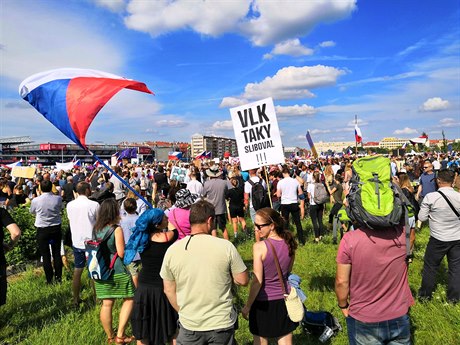 Na Letenské pláni v Praze se konala demonstrace za nezávislost justice a lepí...