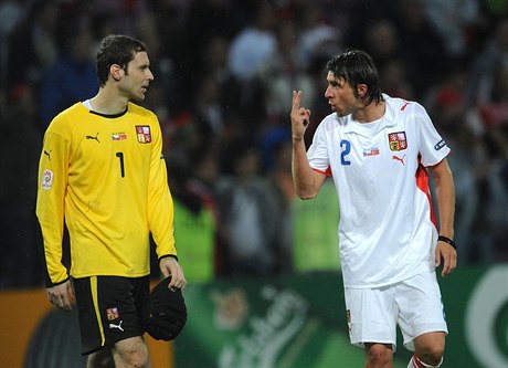 Fotbalisté reprezentace Petr Čech (vlevo) a Zdeněk Grygera.