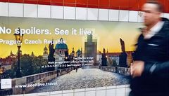 Zažijte to naživo! Reklama v newyorském metru lákala Američany k návštěvě...