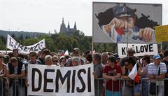 Demonstarce na Letné, ilustraní foto.