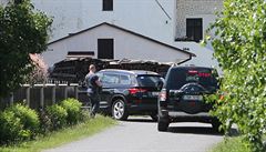 Dovolenou p�ekazila prezidentovi politicka krize kolem odvolání Antonína Sta�ka...