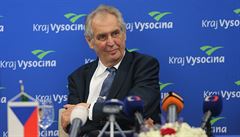 Zeman kvli summitu EU posunul schzku s Babiem a Hamkem, msto v pt bude v osm hodin veer