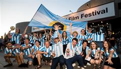 Dalím z uvedených snímk na karlovarském festivalu je film Diego Maradona...