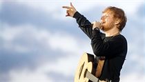 Na dva prask koncerty Eda Sheerana pilo dohromady 150 tisc divk.