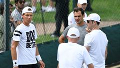 Tomáš Berdych po tréninku s Rogerem Federerem na wimbledonské trávě. | na serveru Lidovky.cz | aktuální zprávy