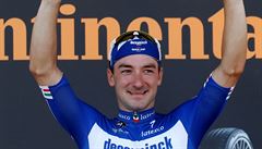 Elia Viviani se raduje z triumfu ve 4. etapě Tour de France.