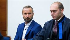 Luděk Nečesaný (vlevo) byl osvobozen. | na serveru Lidovky.cz | aktuální zprávy