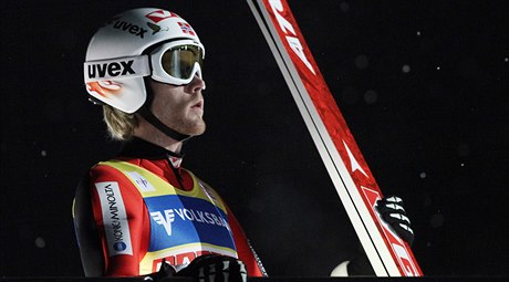 Bývalý světový rekordman v letech na lyžích Björn Einar Romören.