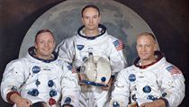 Posádku Apolla 11 tvořil (zleva) velitel Neil Armstrong, pilot modulu Michael...