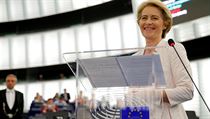 Ursula von der Leyenov promlouv k europoslancm po svm zvolen do ela...