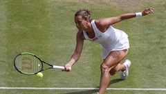Wimbledon - semifinále Strýcová vs. Williamsová: eská hráka dobíhá míek.