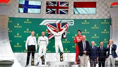 Formule 1, Velká cena Velké Británie, Silverstone: zleva druhý Valtteri Bottas,...