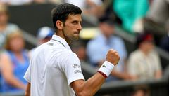 Emoce Novaka Djokovie ve finále Wimbledonu.