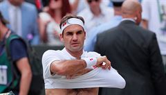 Roger Federer bhem pestávky mezi sety