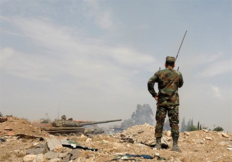 Vojáci v okolí Damaku.
