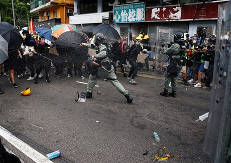 Protesty v Hongkongu.