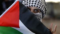 Proti americkmu nvrhu mrov dohody protestuj Palestinci a rn.