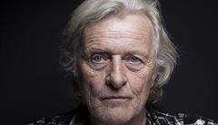 Zemel nizozemsk herec Rutger Hauer, znm z filmu Blade Runner