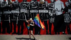 V sobotu 20. �ervence zaúto�ili pravicoví extremisté v Bialystoku na ú�astníky...