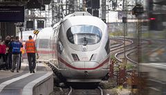 Vysokorychlostní vlak ICE ve Frankfurtu.