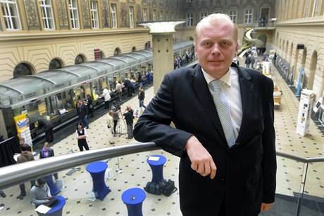 P�edseda dozor�í rady �eské po�ty Petr Zatloukal.