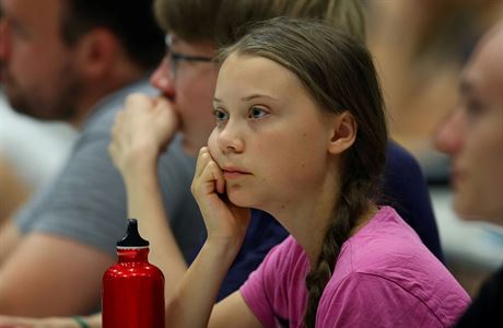 estnáctiletá védská aktivistka Greta Thunberg na summitu v Lausanne