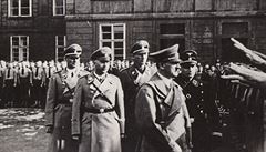 Adolfa Hitlera přivítali 16. března 1939 na Pražském hradě také studenti...