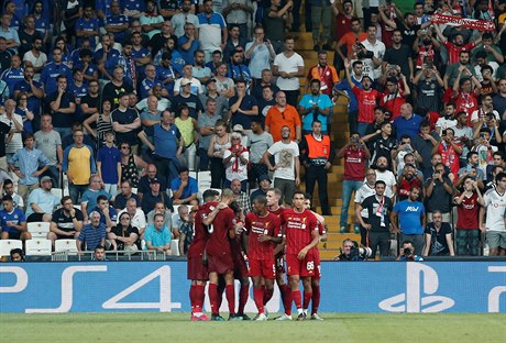 Liverpool slaví gól v Superpoháru s Chelsea