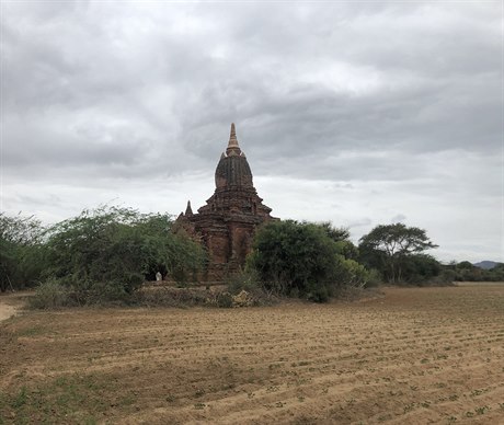 Pagoda ve mst Bagan, její opravu se rozhodl zaplatit eský velvyslanec v...