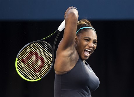 Serena Williamsová vyhrála třísetovou bitvu v semifinále Rogers Cupu s Marii...