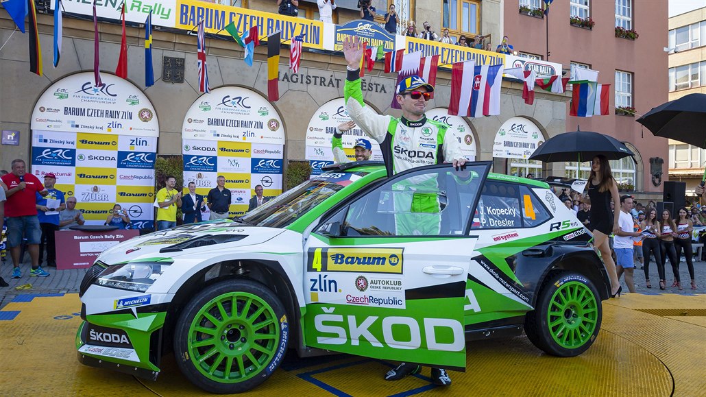 Na snímku je posádka Barum Rallye Jan Kopecký a Pavel Dresler.