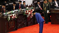 Indonéský prezident Joko Widodo pi píchodu do parlamentu