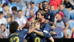 Hráči Realu Madrid oslavují výstavní branku Toniho Kroose. | na serveru Lidovky.cz | aktuální zprávy