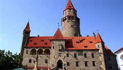 Nmeck d podal stavn stnost ve sporu o hrad Bouzov. Soudy odmtly nrok na restituci