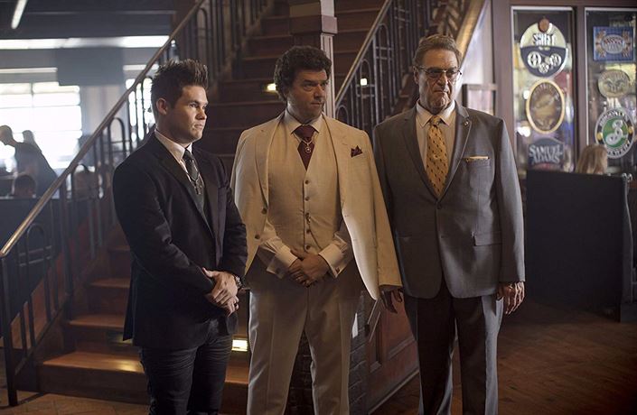 Povedená rodinka. Seriál Ve jménu na�eho Pána (2019). Tv�rce: Danny McBride.