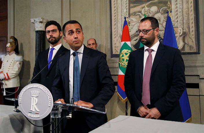 Italské levicové formace Hnutí pti hvzd (M5S) a Demokratická strana (PD) se...