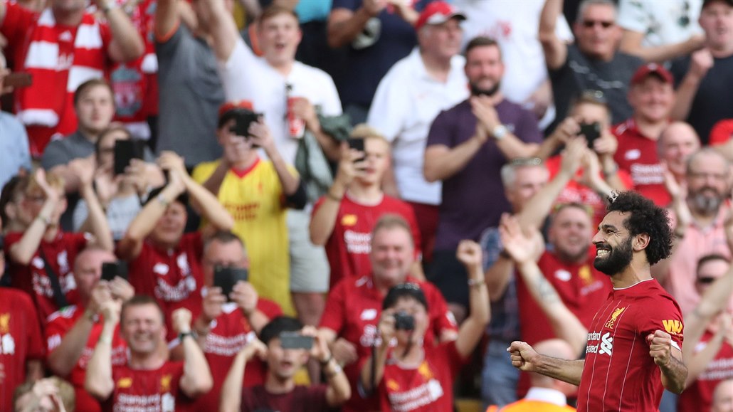 Salah slaví třetí branku do sítě Arsenalu