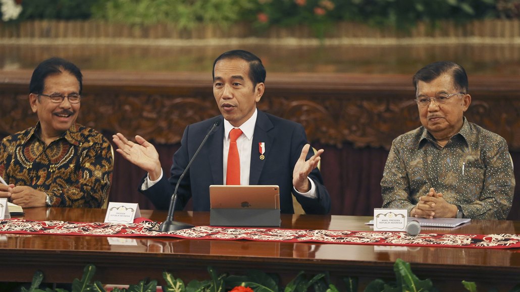 Indonéský prezident Joko Widodo mluví o sthování hlavního msta.