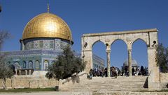 V Jeruzalémě zastřelili muže, který napadl nožem policistu. Identita zabitého není zatím známa