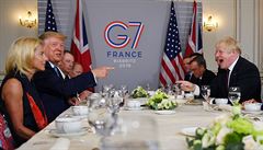 Americký prezident Donald Trump a britský premiér Boris Johnson na bilaterálním...