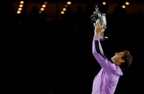 Rafael Nadal slav svj tvrt titul z grandslamu v New Yorku.