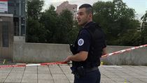 �to�n�k ozbrojen� no�em v sobotu odpoledne ve m�st� Villeurbanne u Lyonu zabil...