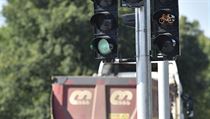 Inovativn semafory, kter bliknm upozoruj na konec zelen, zaali testovat...
